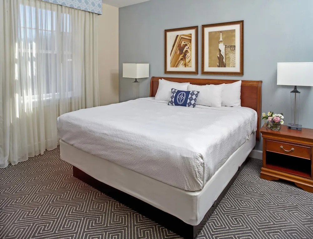 Stonewall Jackson Hotel Cc