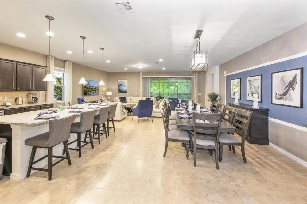 8812wws 8 Bedroom Home