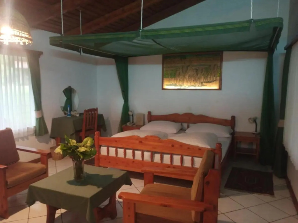 Dik Dik Hotel