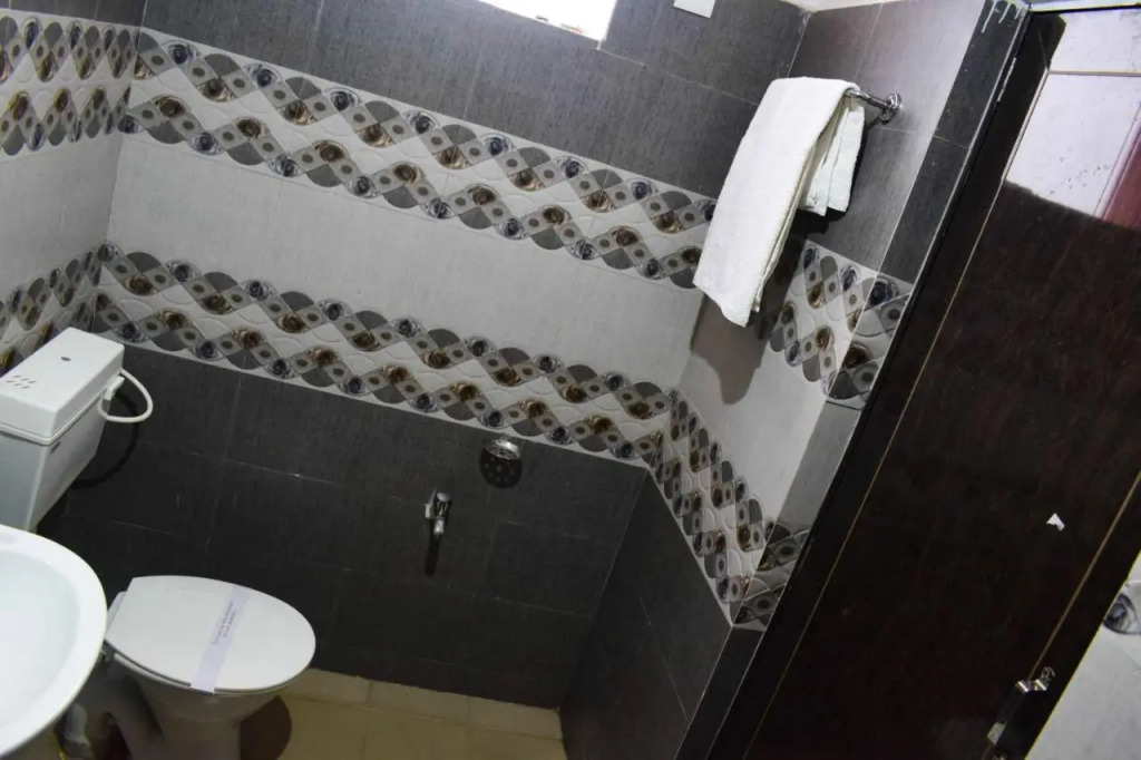 Goroomgo Grand Resort Puri