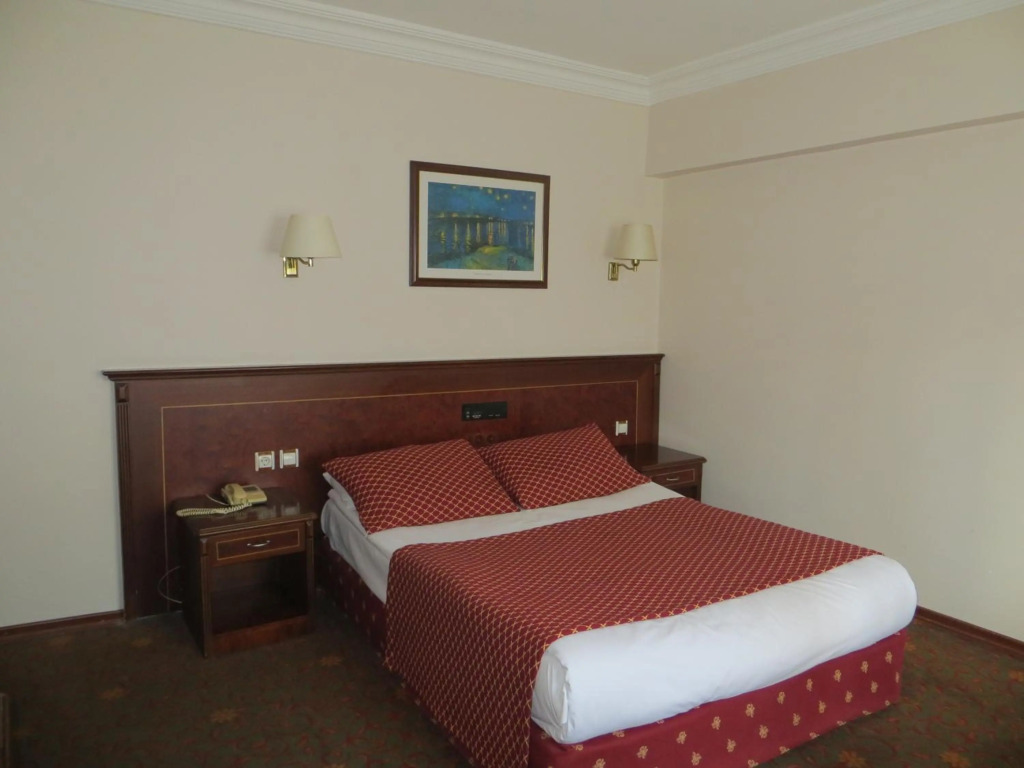 Ozilhan Hotel