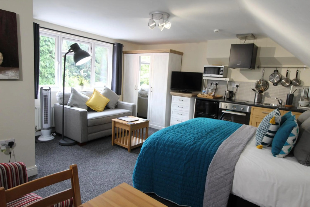 Holcombe House Aparthotel