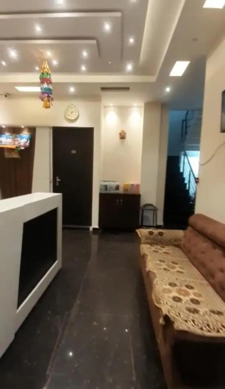Yuvraj Residency - 1 minute walking from Golden Temple