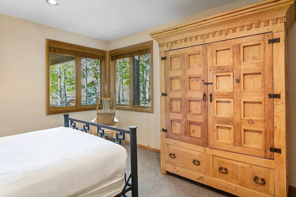 Twin Pines at Deer Valley Resort - Three Bedroom Condo with Hot Tub #5 3 Condo