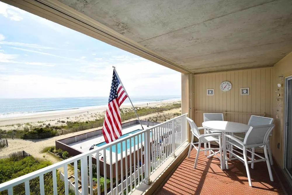 Beachmark 3D - 1 Br Home