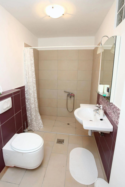 Heart of Strunjan Apartments AL