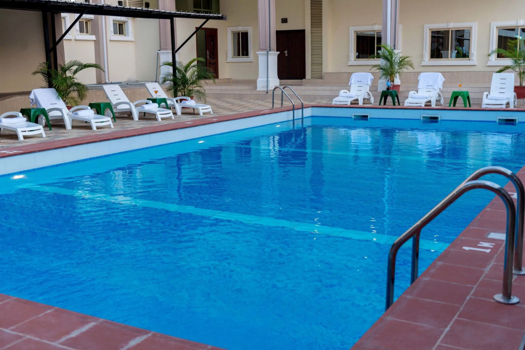 Sefcon Suites and Apartment