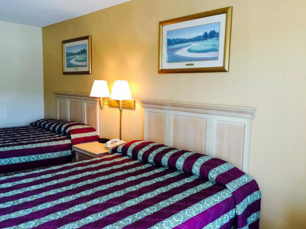 Motel 6-Macclenny, FL
