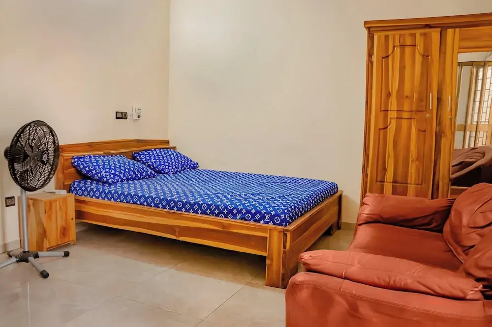 Lome City Apartment - 3 Bedrooms