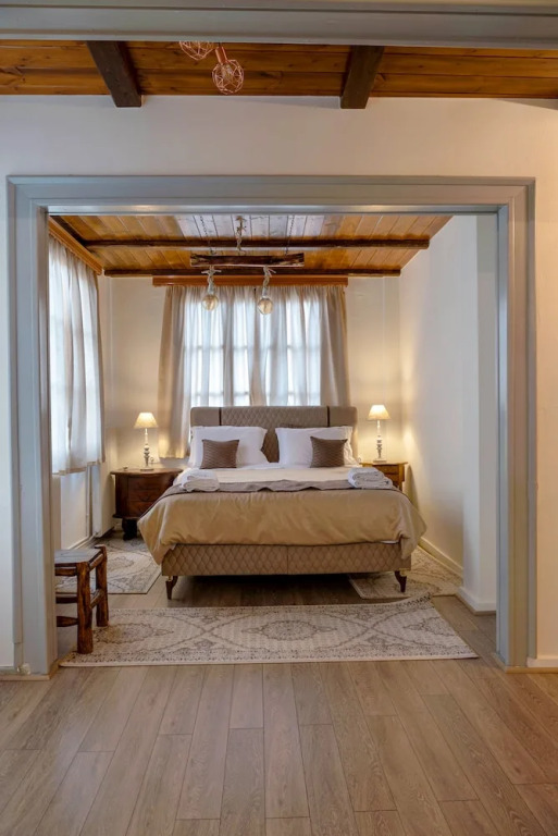 Lykovrisi guest house