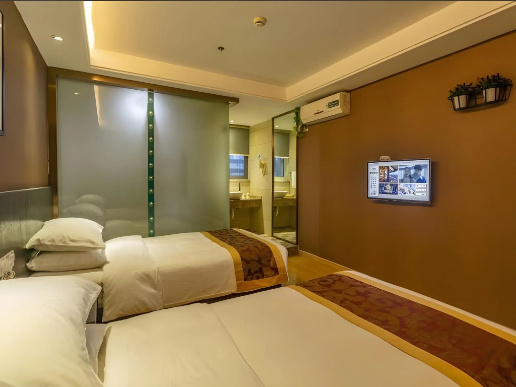 GreenTree Inn Huzhou Wuxing District South Street Chaoyin Bridge Business Hotel