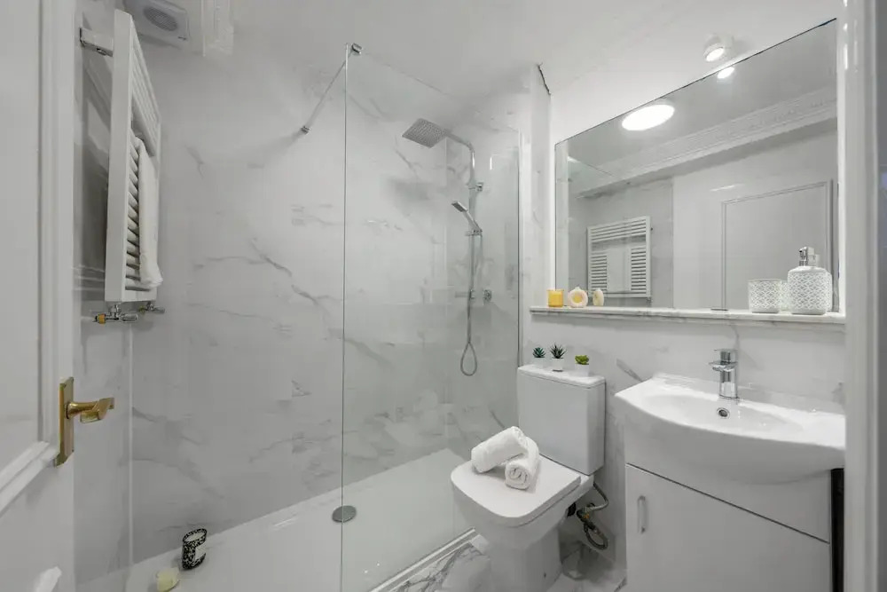 Charming 1BR Near Soho & Theatres
