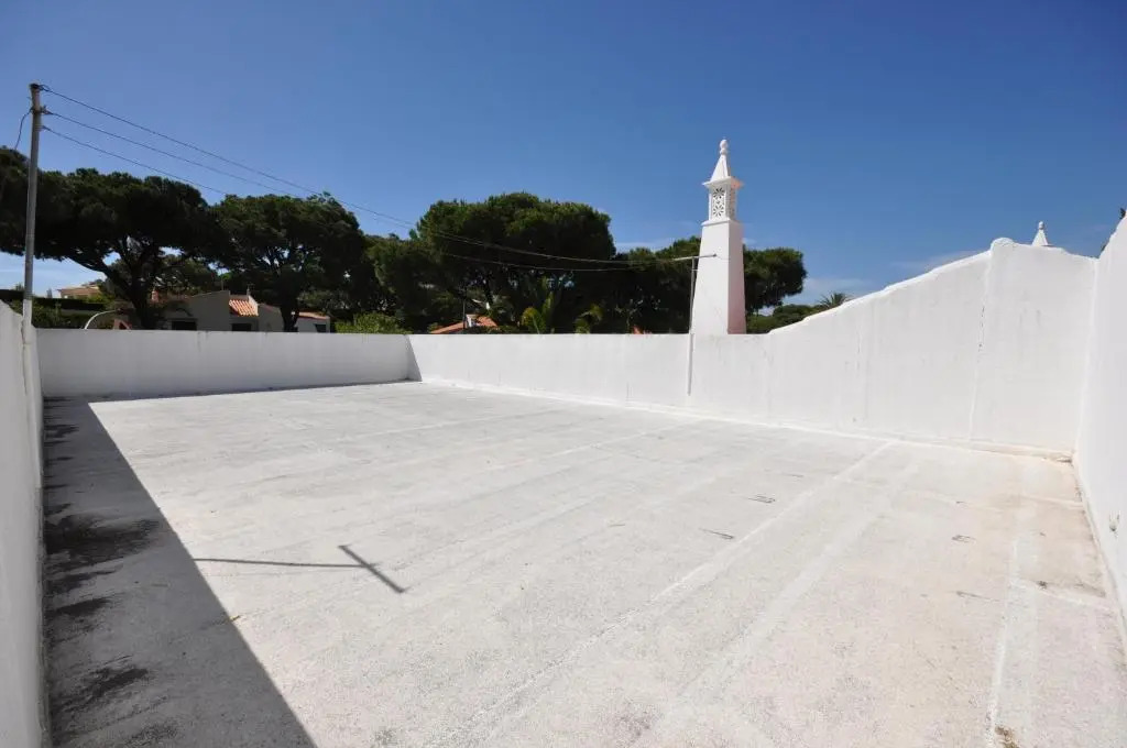 Close to Amenities, Free air Conditioning and Wi-fi