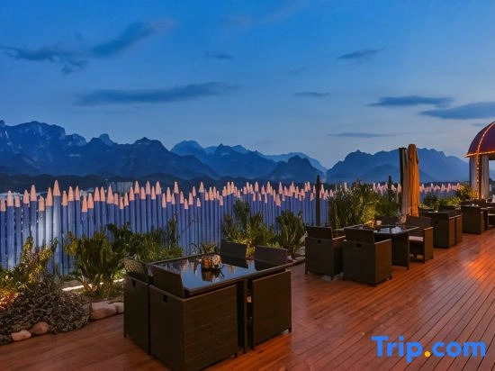ROY •Sean Castle Hotel (Zhangjiajie Tianmen Mountain Cableway)
