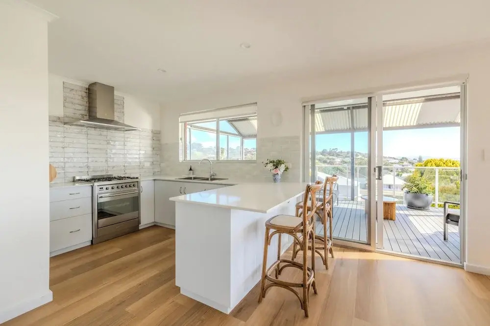 Seaview Heights by the BnB Collection