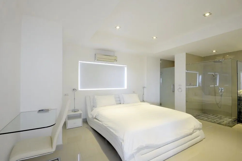 Na Jomtien Beachfront Villa