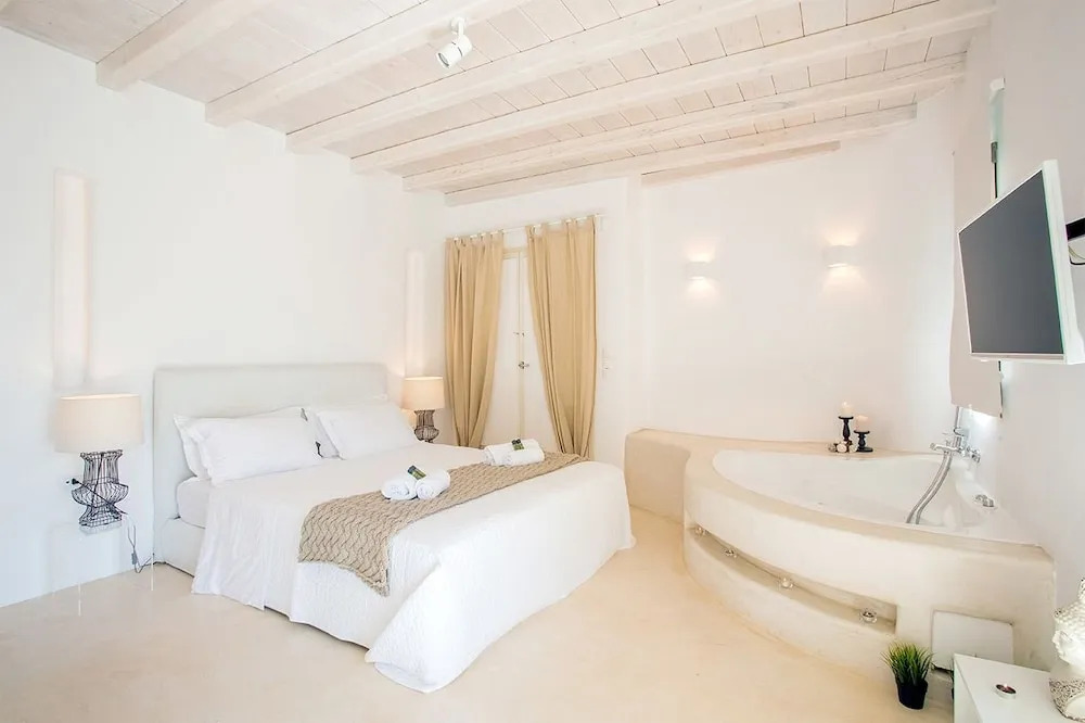 Villa Allegria by Mykonos Pearls