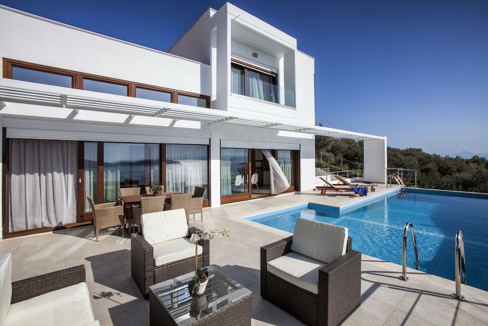 Magdani Villas