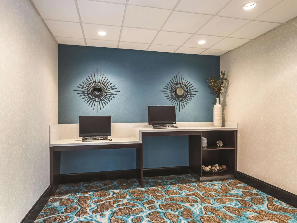 La Quinta by Wyndham Dallas Grand Prairie South