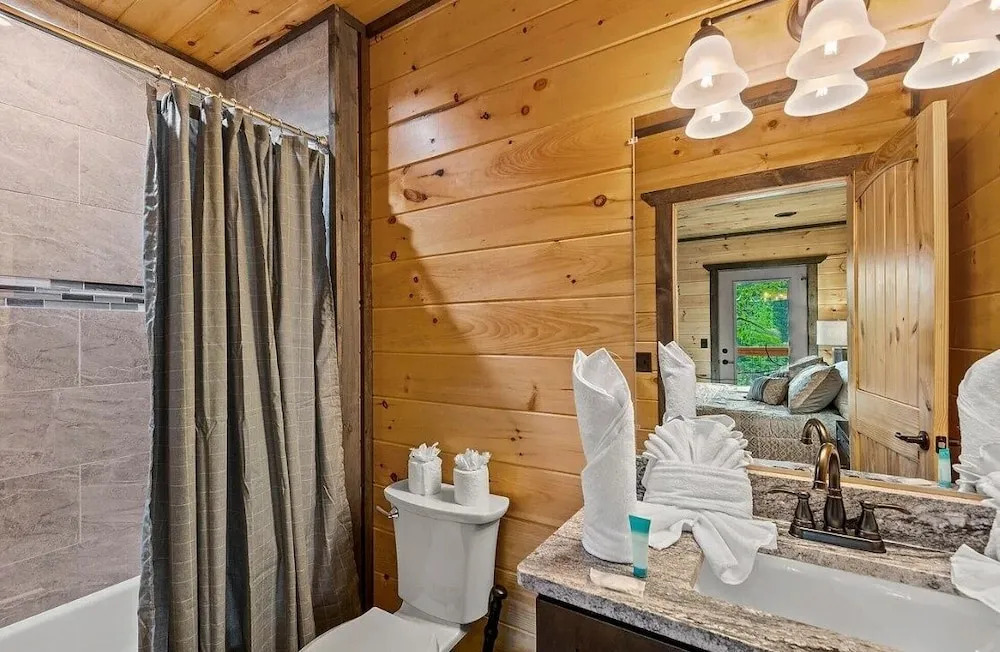 Moonlight Ridge 2 Bedroom Cabin