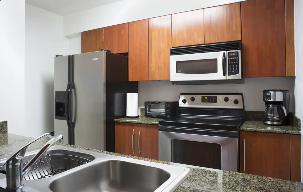 Lux studio Oceanview 2 Queen Beds Free Parking