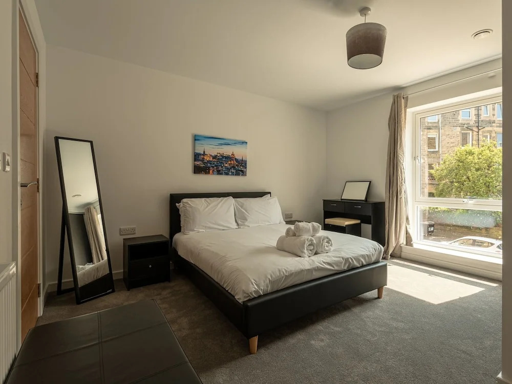Roomy Comfortable Apartment