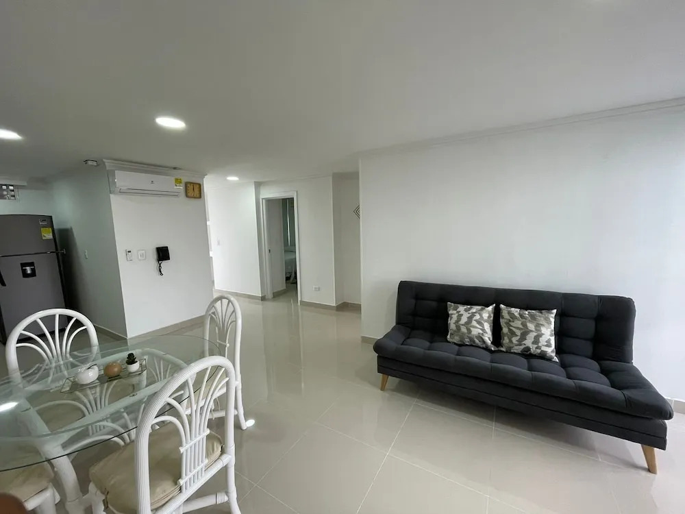 Apartamentos En Edificio Portofino ICDI