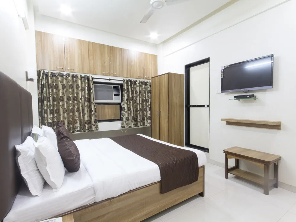OYO 935 Hotel Palkhee
