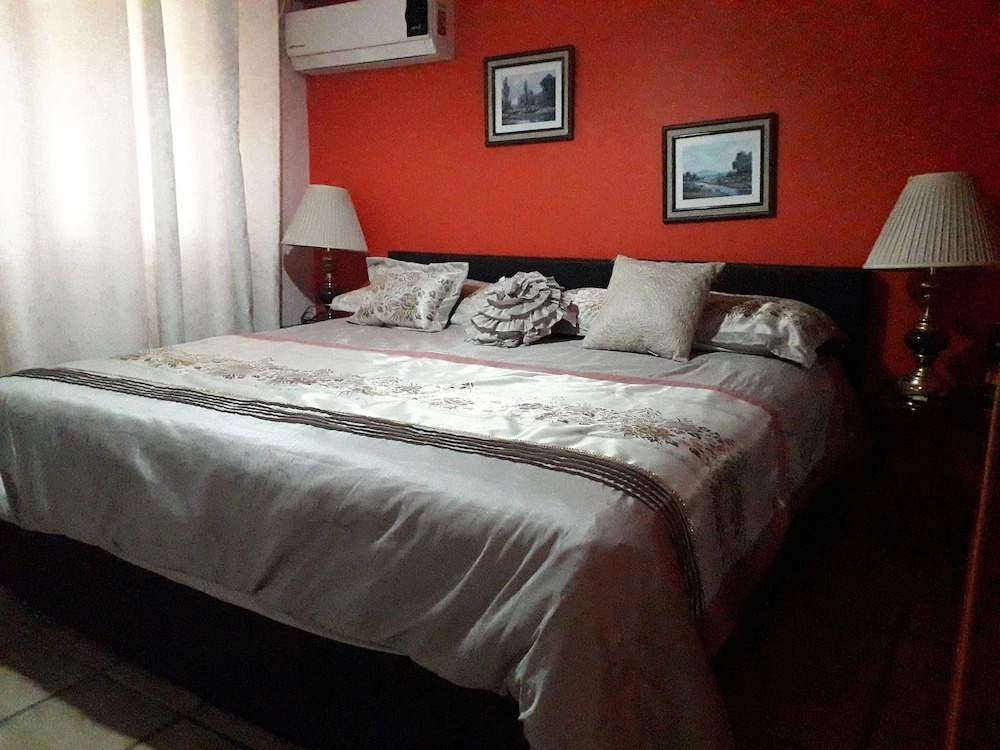 Hotel Michelle