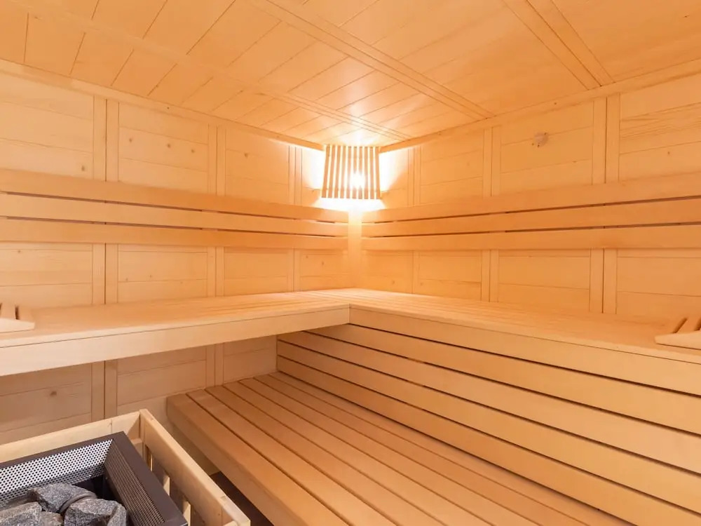 Chalet in Neukirchen near Ski Slopes