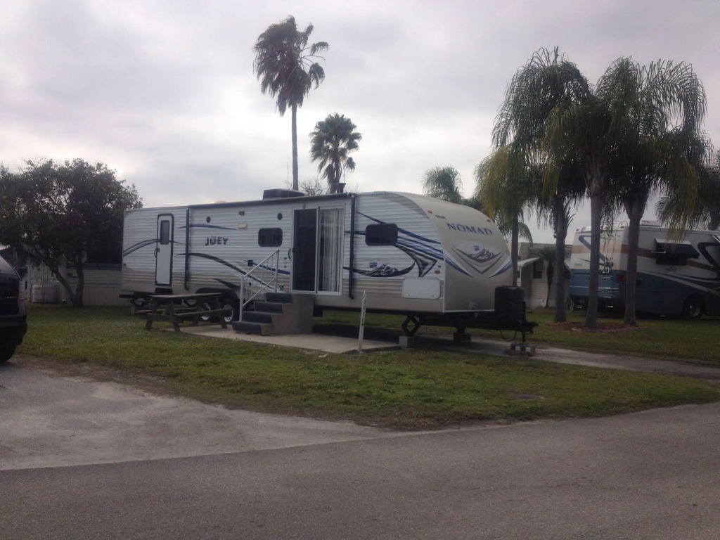 Winter Quarters Encore Manatee RV Resort