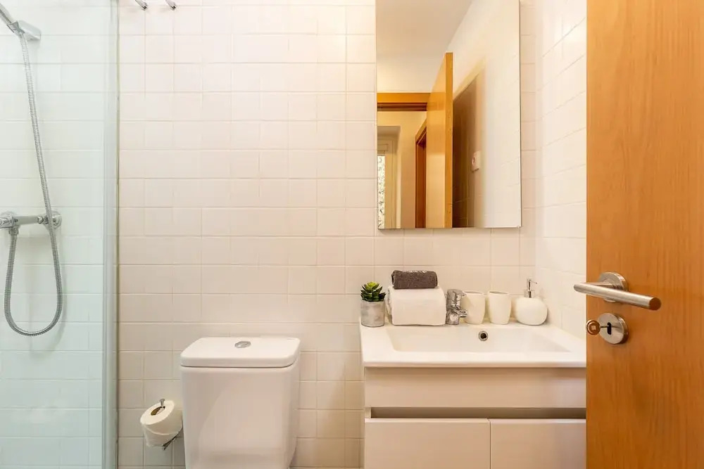 Charming 1-Bedroom Apartment in Oporto