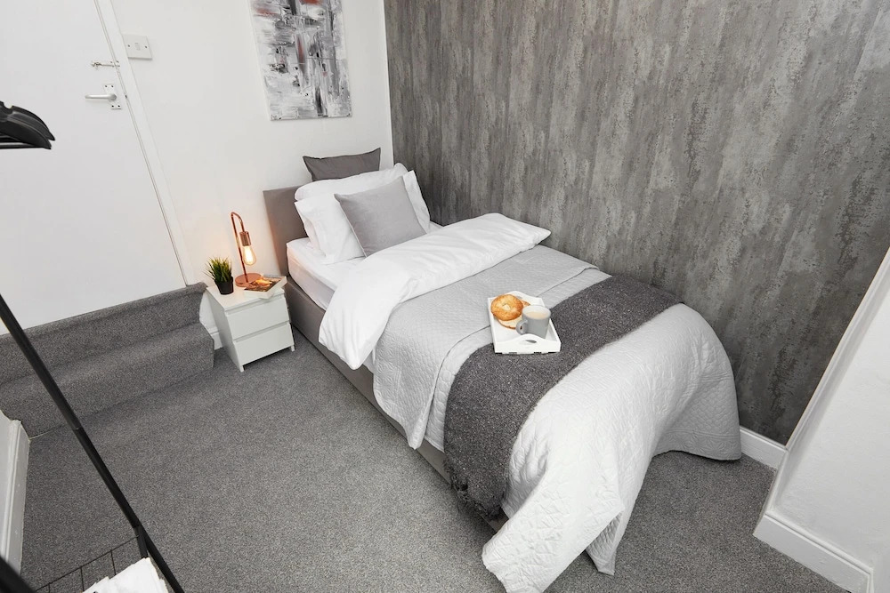 Your Sheffield Stays - Spacious 5 Bedroom House