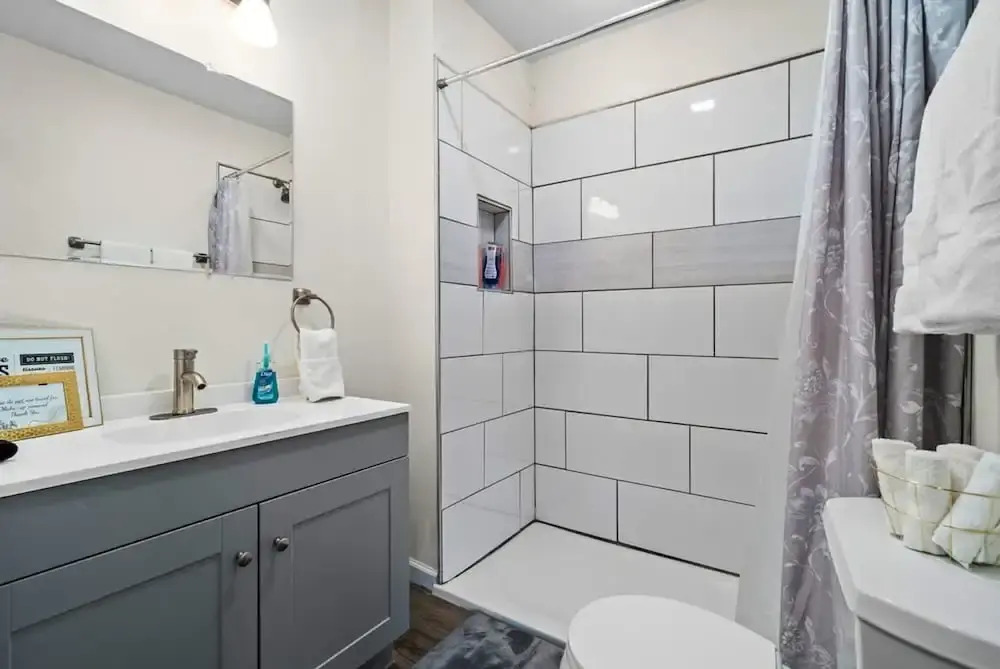 Step Into Comfort in This 3BR 2BA Downtown Retreat