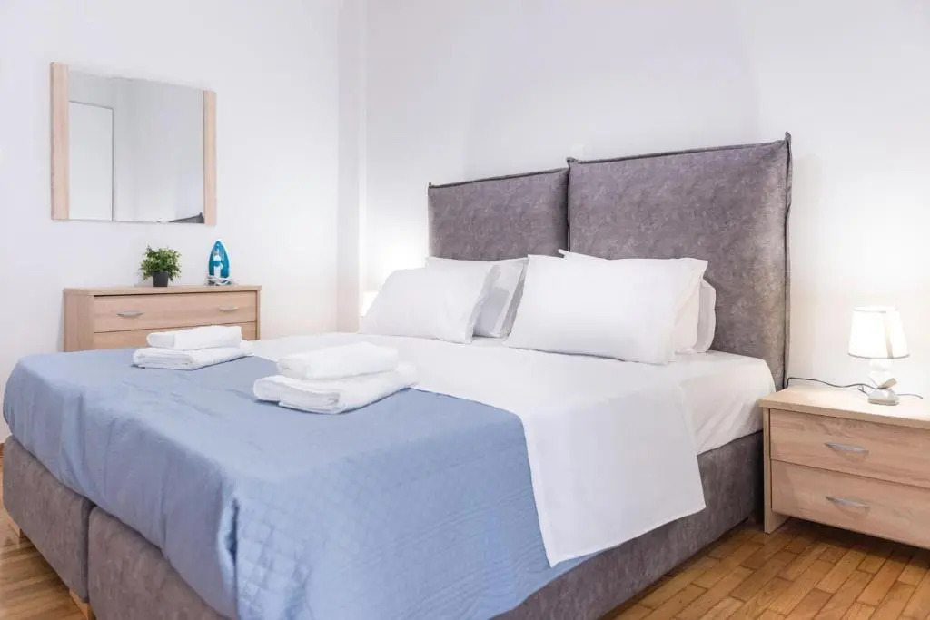 Suite 04 - Smart Cozy Suites - In the heart of Athens - 5 minutes from Metro