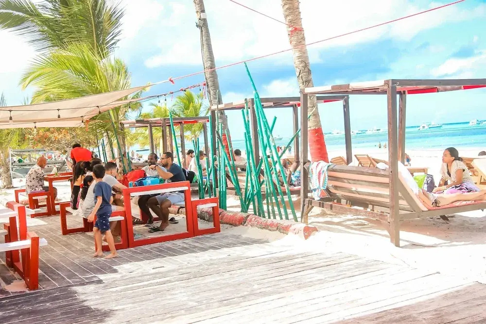 White Sands Beach