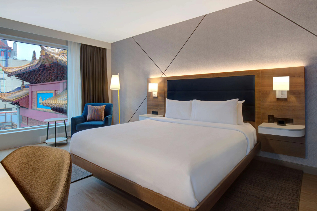 Hampton Inn by Hilton Montreal Downtown