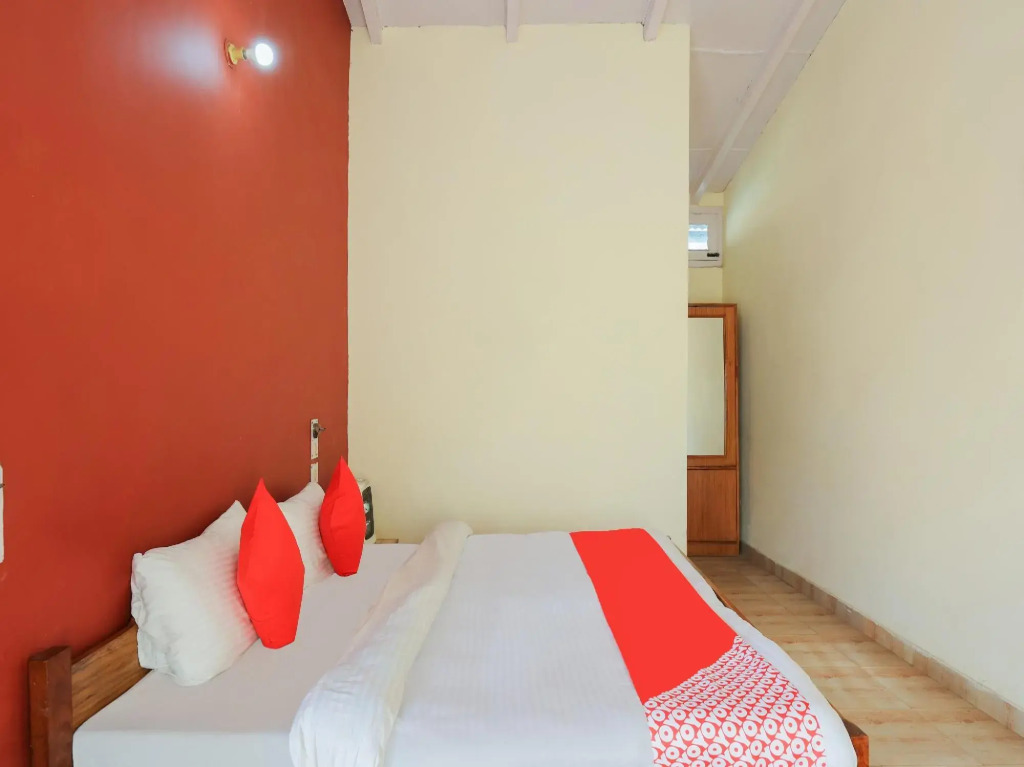 OYO Flagship 86192 Hotel Tulip