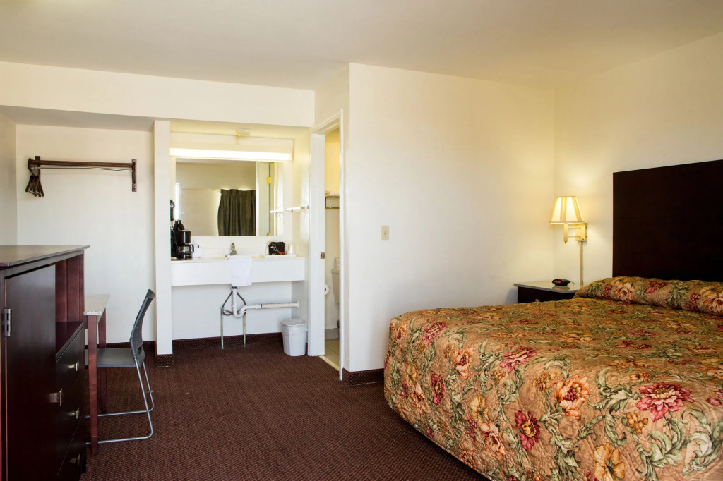 Sands Inn & Suites