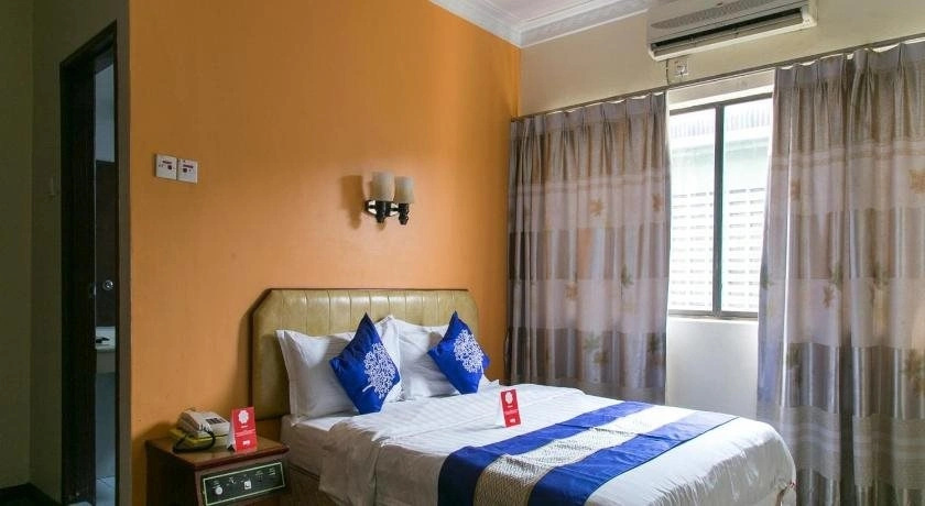 OYO Rooms Klang Gold Course Mall