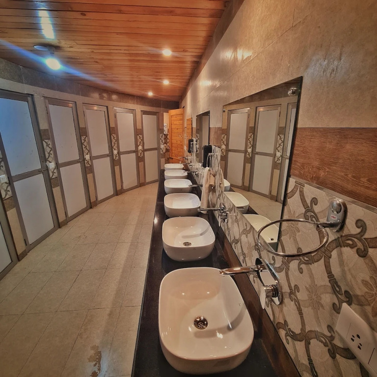EDM Hostel