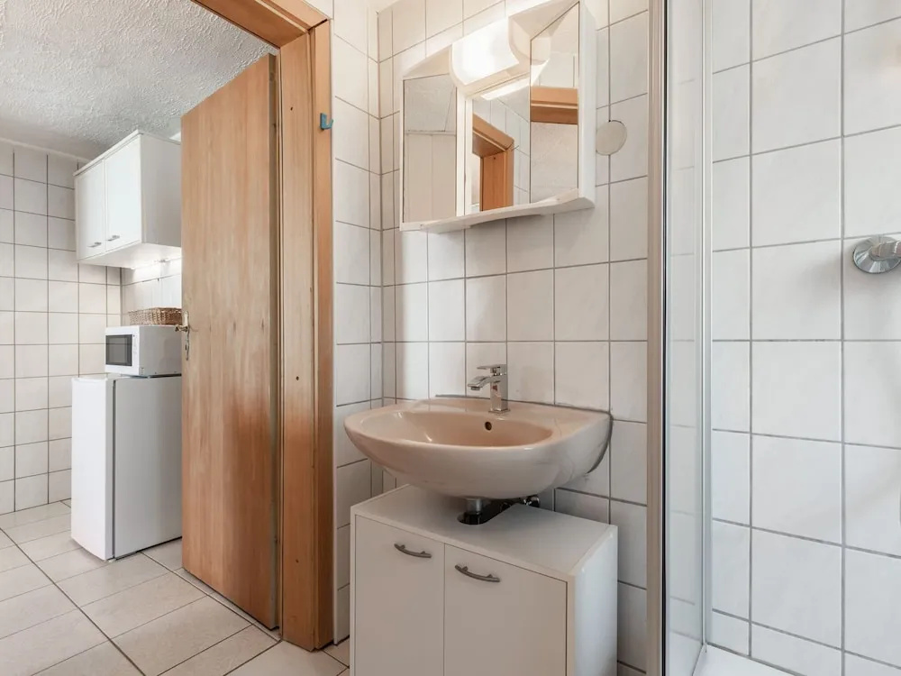 Cosy Flat in Niepars With Garden