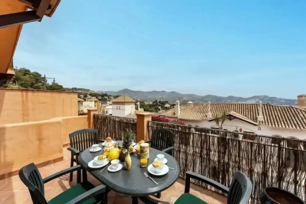 Picturesque Holiday Base in La Herradura