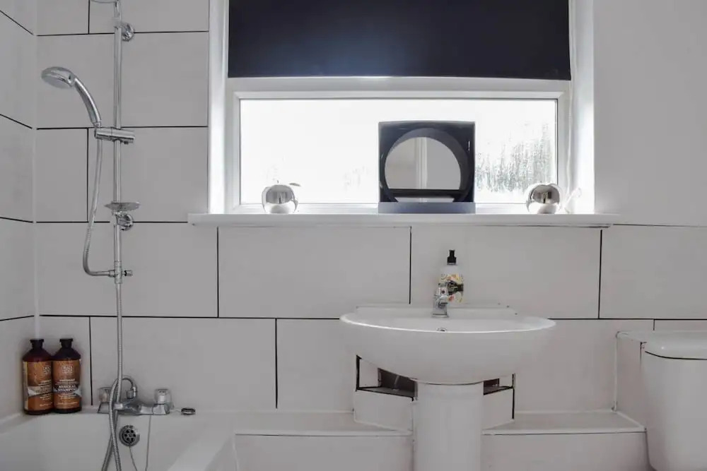 Refurbished 2 Bedroom Victorian Cottage In Royal Docks