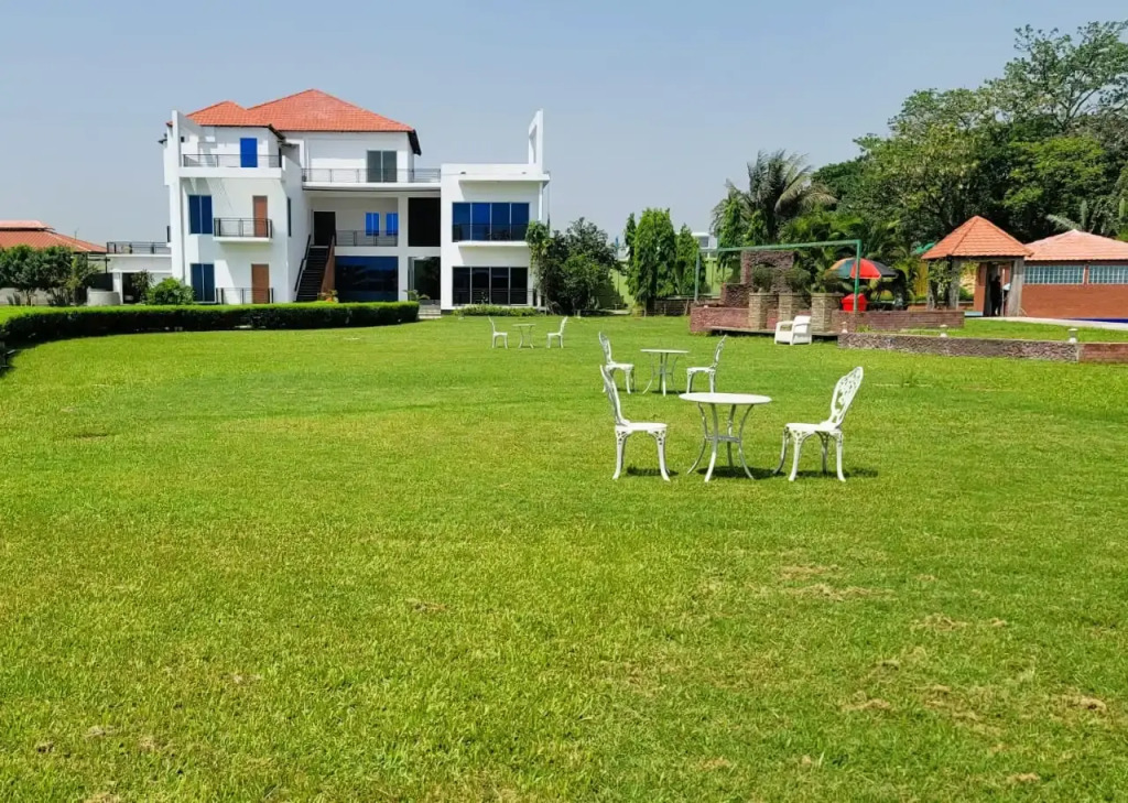 Crown Euro Inn Hotel and Resort