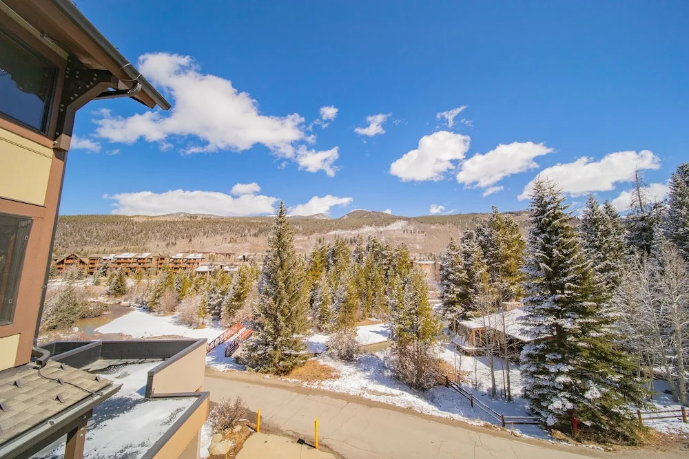 Slopeside 2773