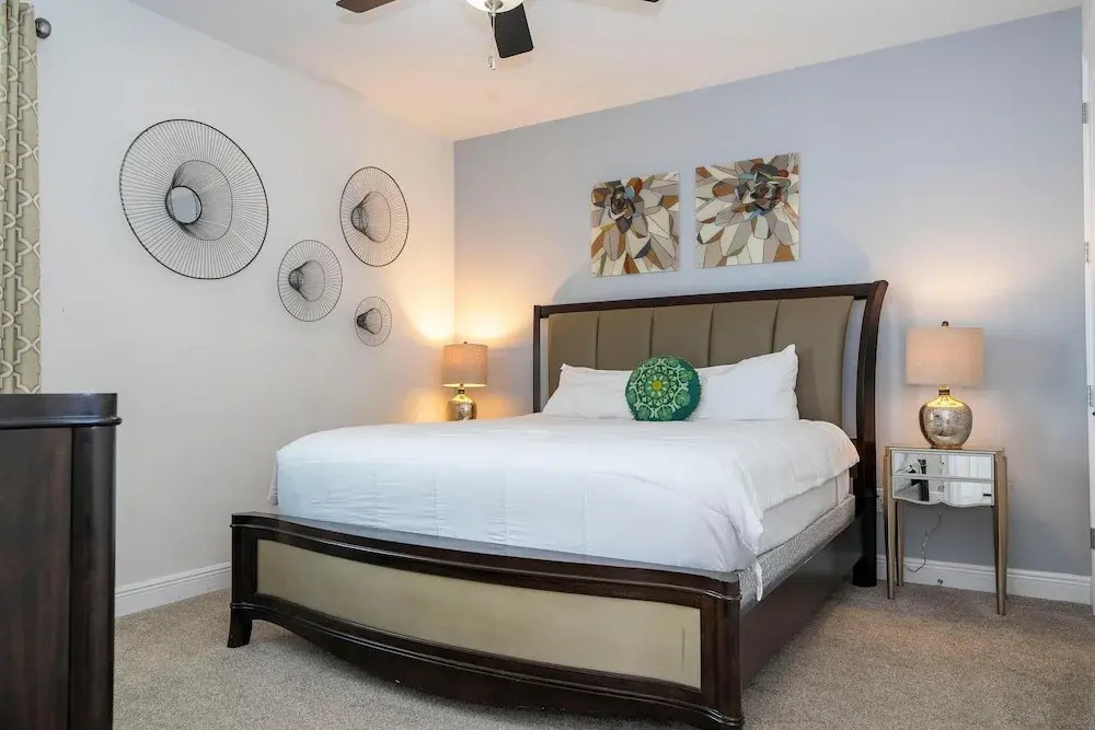 510 BS - 5BD Elegant Escape: Private Haven