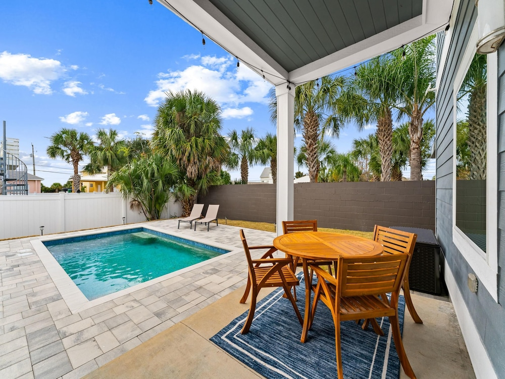 Horizon Dreams by Southern Vacation Rentals