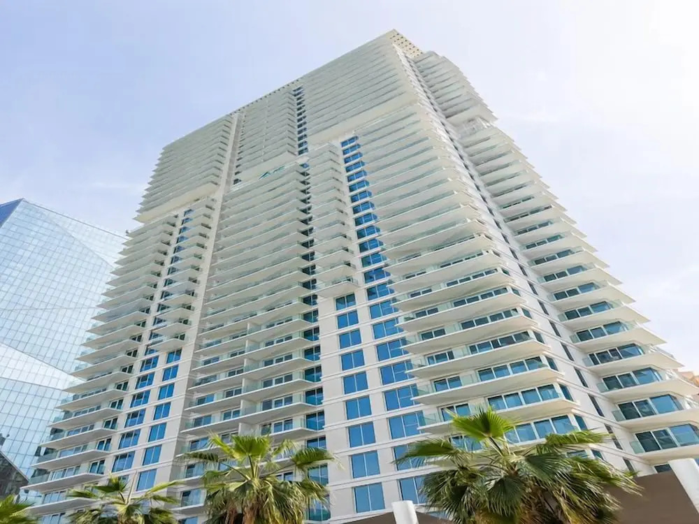 Luxurious 1BR Oasis Panoramic Views