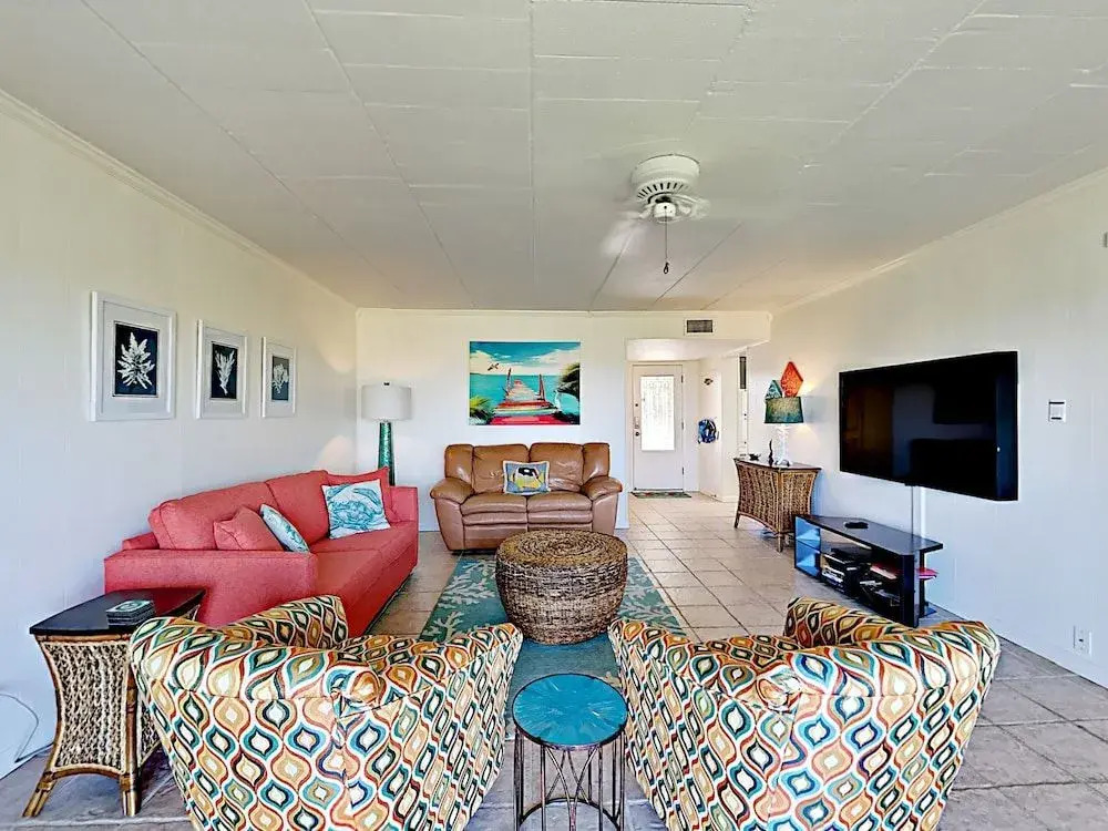 Beachfront Penthouse by RedAwning